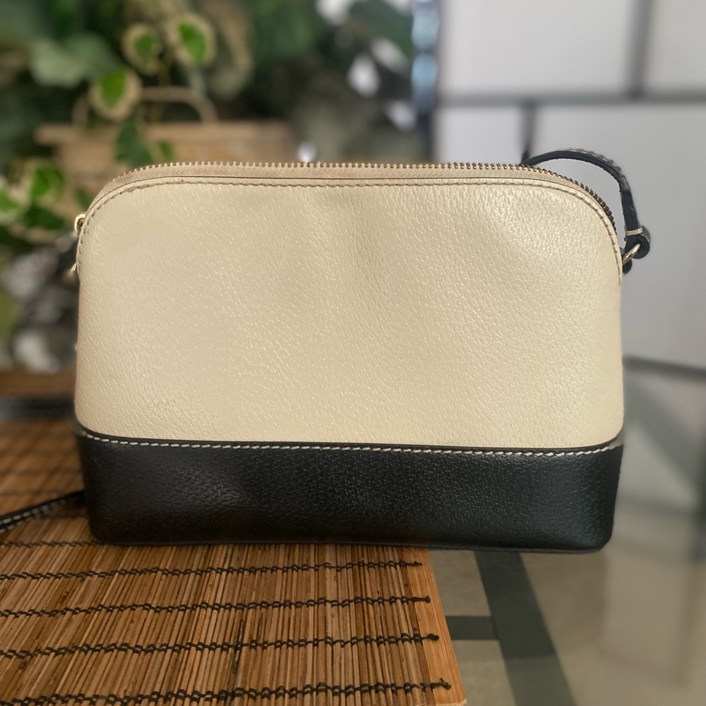 Kate Spade Black and White Crossbody - Picture 8 of 11
